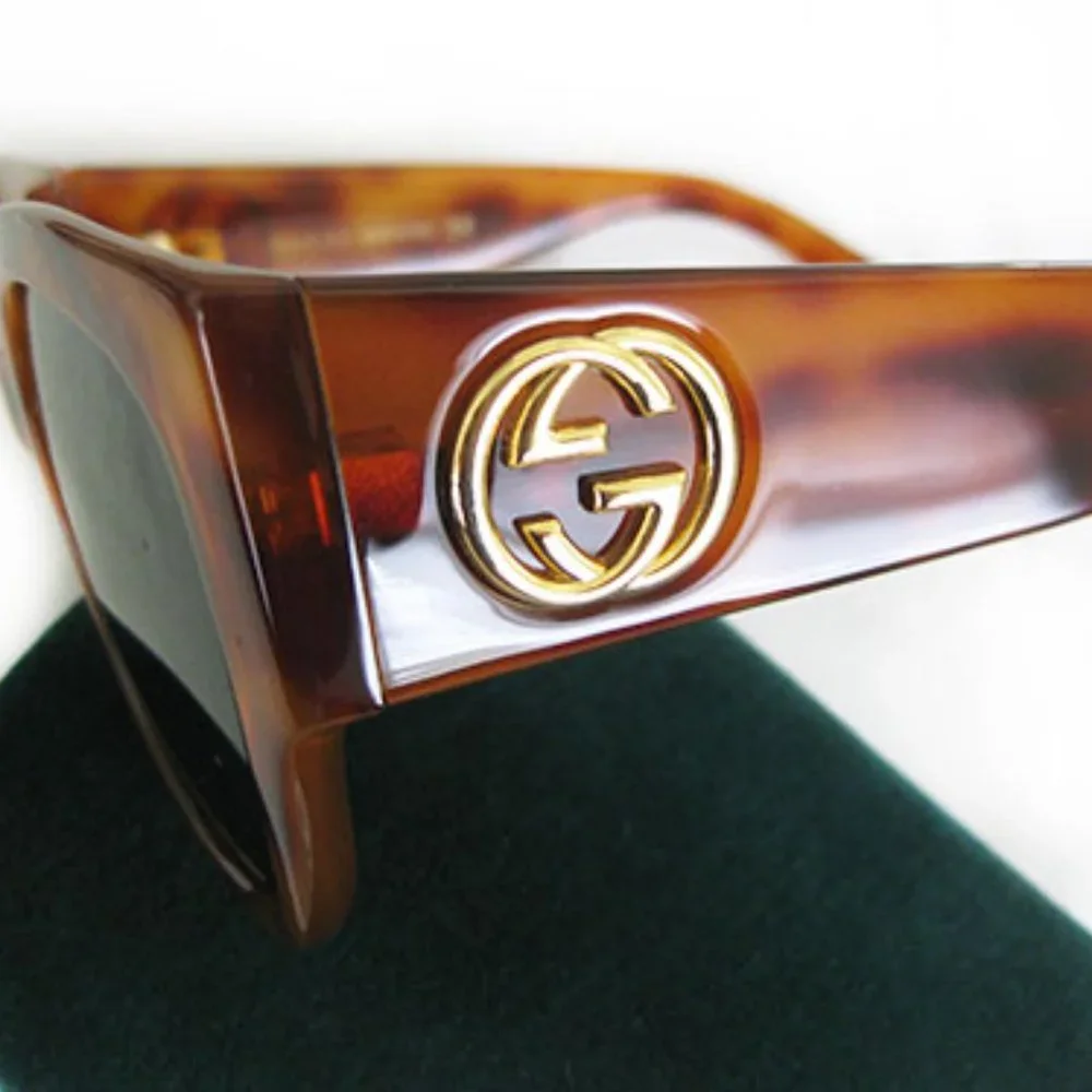 GUCCI Gold logo sunglasses